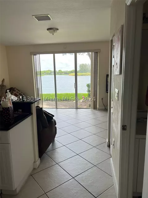 9229 SW 227th St #4-9, Cutler Bay, FL 33190