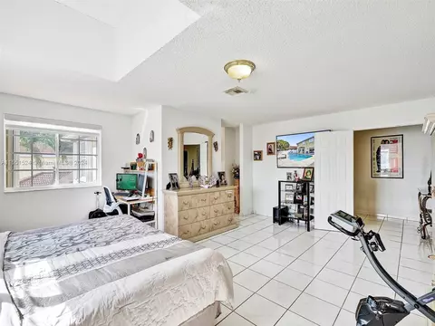 Bedroom - 19824 NW 86th Ct, Hialeah, FL 33015 photo 2 of 4
