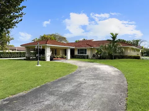 2701 SW 113th Ave, Miami, FL 33165