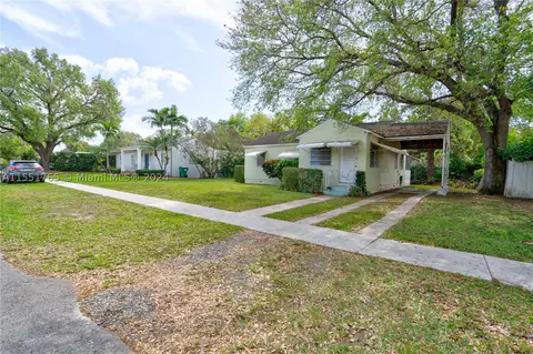 5870 SW 47th St, Miami, FL 33155