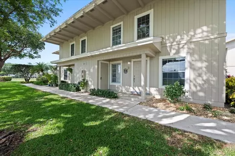 18600 SE Wood Haven Ln #D, Jupiter, FL 33469