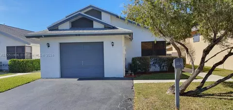583 Lakeside Cir, Sunrise, FL 33326