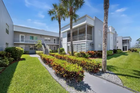 162 Burgundy D #162, Delray Beach, FL 33446