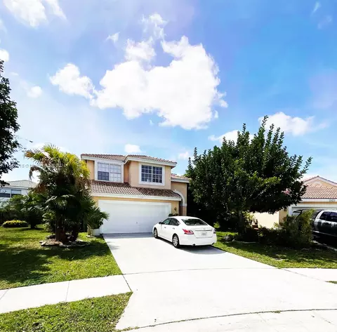 7082 Geneva Lakes Ct, Lake Worth, FL 33467