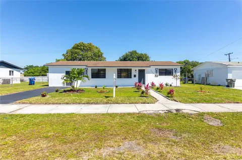2773 NW 212th Ter, Miami Gardens, FL 33056