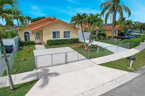 11957 SW 210th St, Miami, FL 33177
