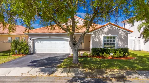 1029 NW 125th Ave, Sunrise, FL 33323