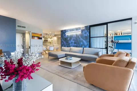 4000 Towerside Ter #709, Miami, FL 33138