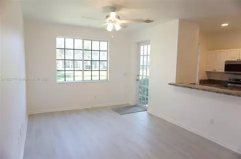 1226 Lucaya Dr #1226, Riviera Beach, FL 33404