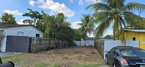 184 Eureka, Miami, FL 33177 photo 13
