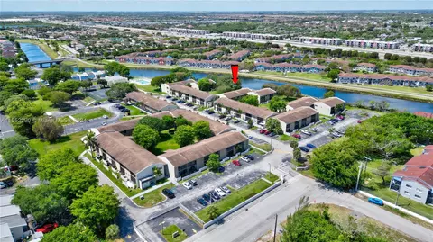 10370 SW 220th St #219, Cutler Bay, FL 33190