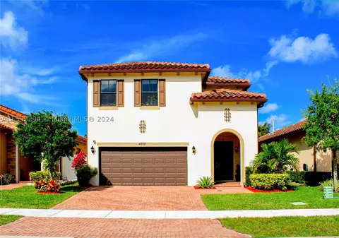 4919 NW 51st Ter, Tamarac, FL 33319