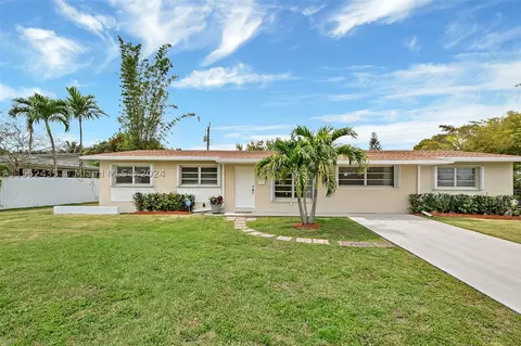 8240 SW 101st Ave, Miami, FL 33173