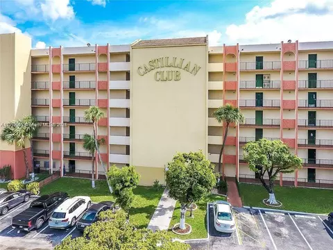 9455 W Flagler St #C512, Miami, FL 33174