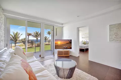 1041 Hillsboro Mile #8, Hillsboro Beach, FL 33062