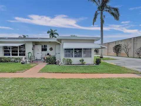 3220 Park Ln #A, Boynton Beach, FL 33435