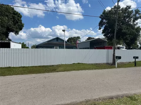 1014 Geiger Rd, Clewiston, FL 33440