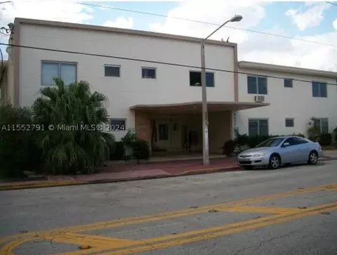8420 Byron Ave #11, Miami Beach, FL 33141