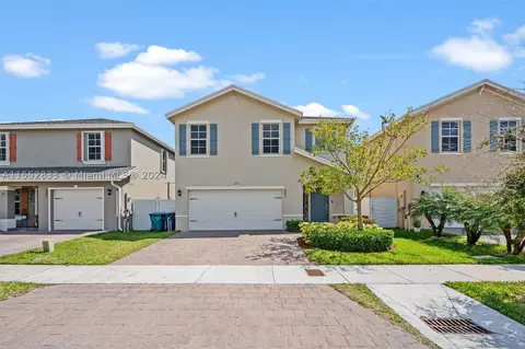 493 NE 6th Pl, Florida City, FL 33034