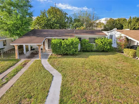 3031 NW 70th Ter, Miami, FL 33147