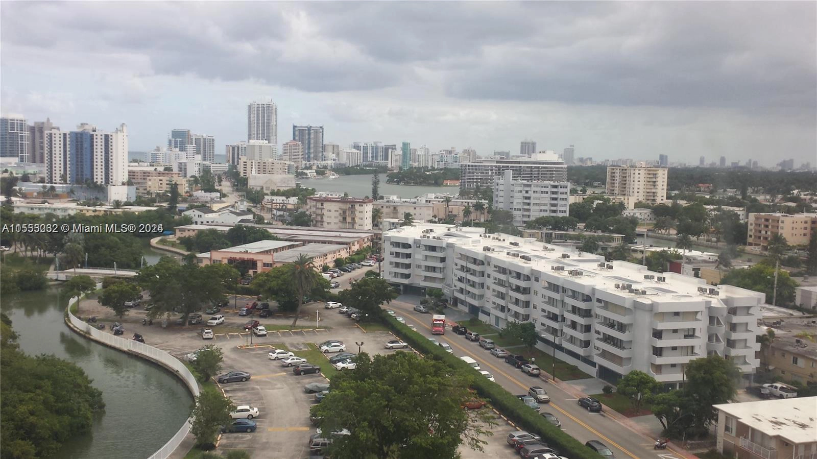 7441 Wayne Ave Unit 120  