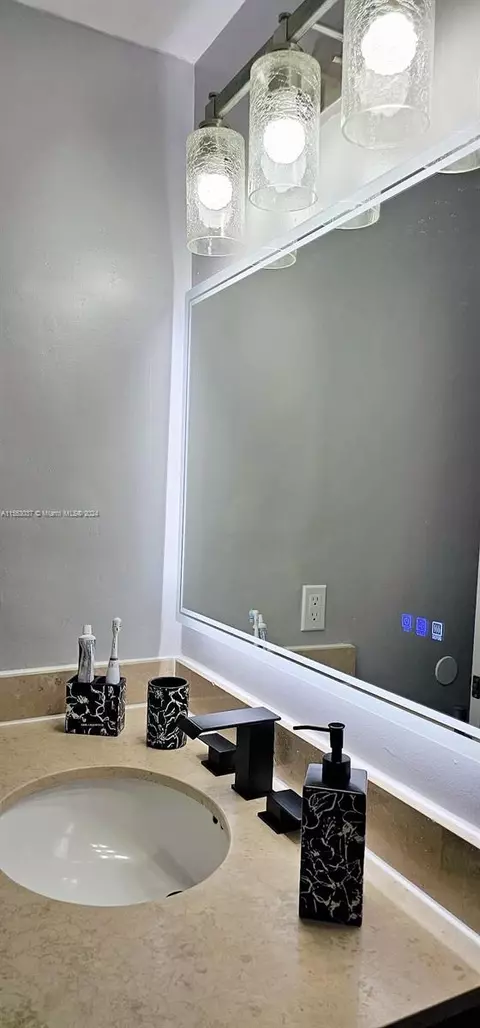 Other - 1676 W 72nd St, Hialeah, FL 33014 photo 7 of 19