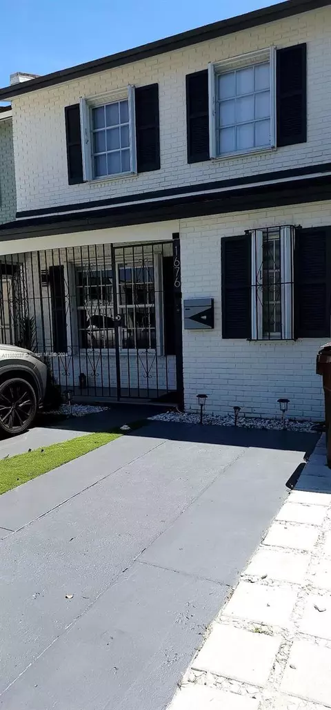 Exterior - 1676 W 72nd St, Hialeah, FL 33014 photo 2 of 9