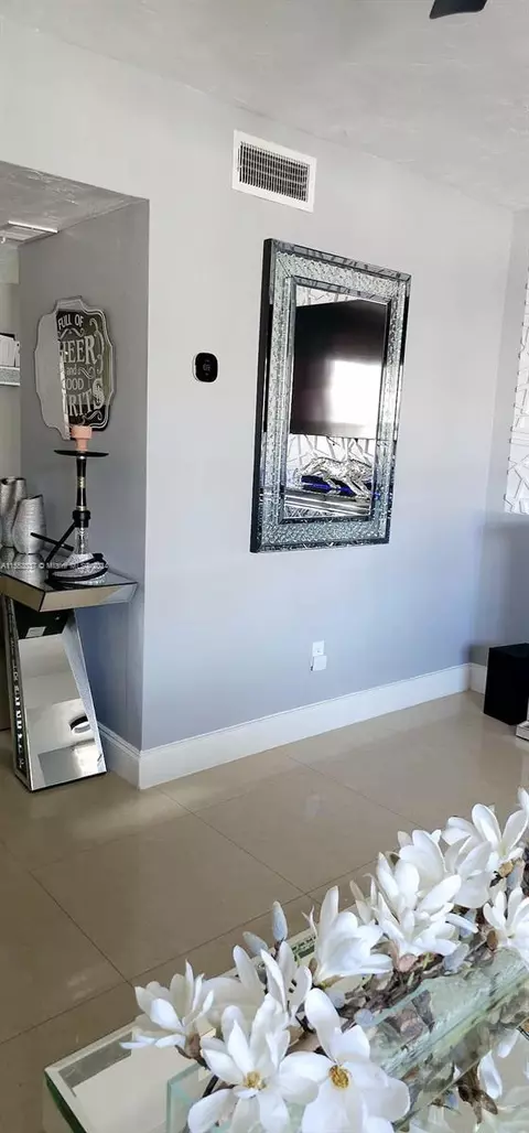 Other - 1676 W 72nd St, Hialeah, FL 33014 photo 3 of 19