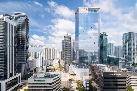 950 Brickell Bay Dr #2901, Miami, FL 33131