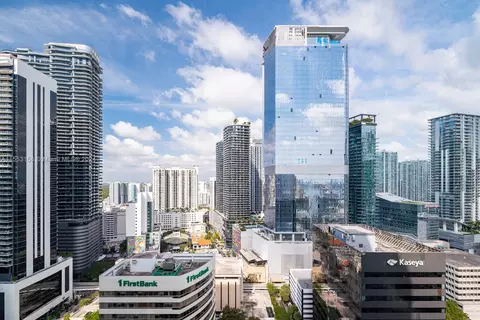 950 Brickell Bay Dr #2901, Miami, FL 33131