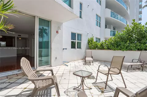 7900 Harbor Island Dr #507, North Bay Village, FL 33141