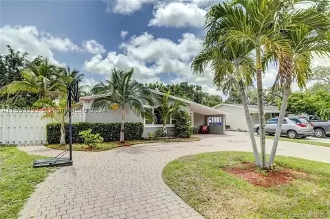 1921 N 62nd Ave, Hollywood, FL 33024