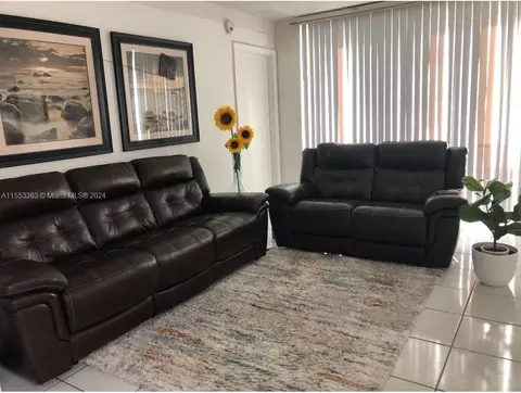 2055 SW 122nd Ave #528, Miami, FL 33175