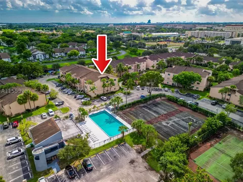 2846 S University Dr #4106, Davie, FL 33328