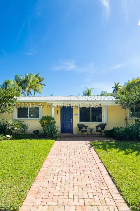 7310 SW 96th St, Pinecrest, FL 33156