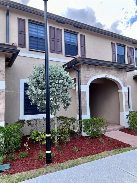 11084 W 32nd Ln, Hialeah, FL 33018