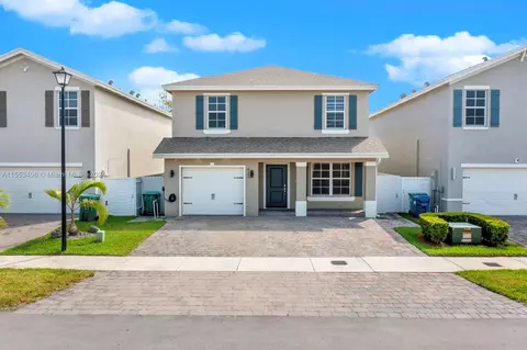 433 NE 6th Pl, Florida City, FL 33034