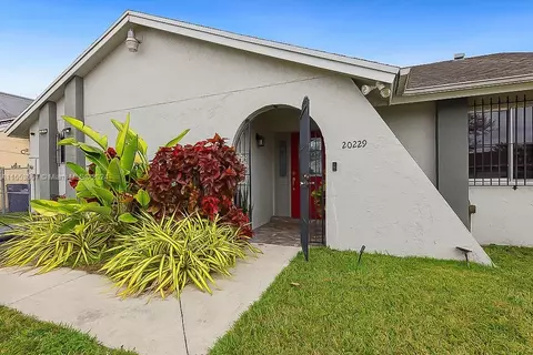 Undisclosed, Miami, FL 33177