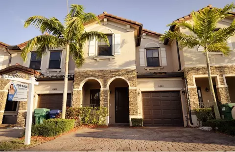 11420 SW 254 St #-, Homestead, FL 33032