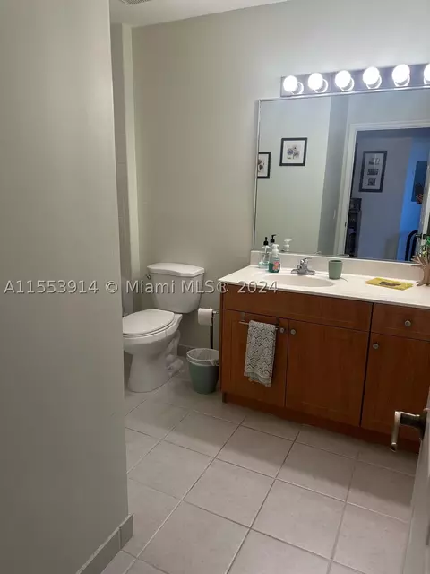 8430 SW 8th St #404B, Miami, FL 33144