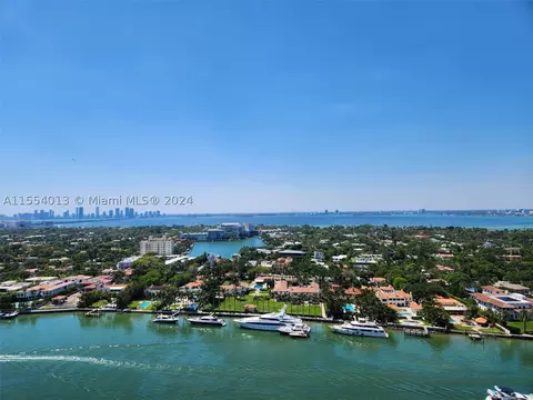 4779 Collins Ave #2506, Miami Beach, FL 33140