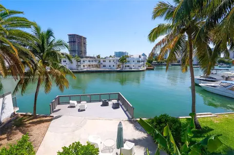 6911 Bay Dr #2, Miami Beach, FL 33141