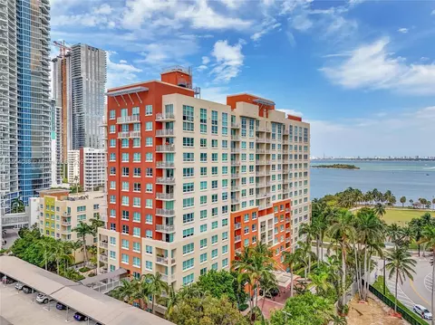 2000 N Bayshore Dr #305, Miami, FL 33137