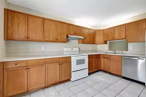 Kitchen - 4488 SE Salvatori Rd, Stuart, FL 34997 photo 2 of 4