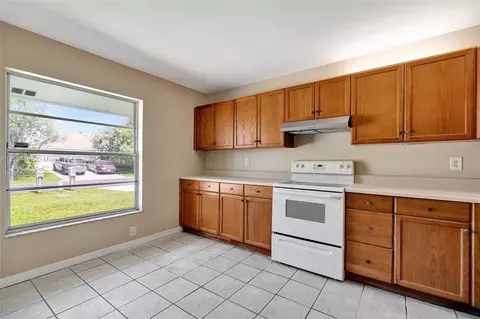 Kitchen - 4488 SE Salvatori Rd, Stuart, FL 34997 photo 4 of 4