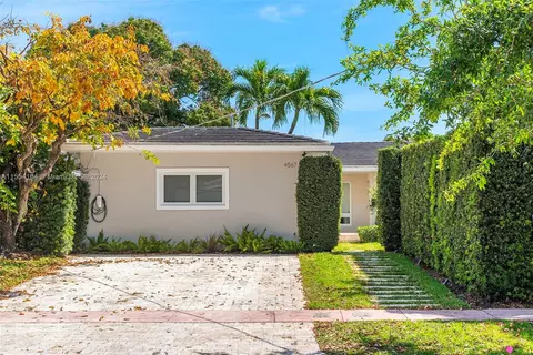 4567 N Jefferson Ave, Miami Beach, FL 33140