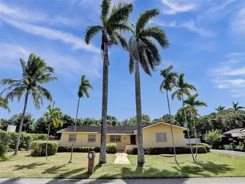 9600 SW 147th St, Miami, FL 33176