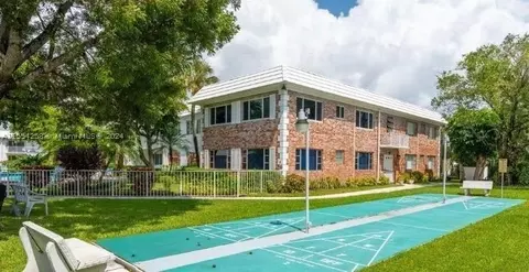 412 S Cypress Rd #206, Pompano Beach, FL 33060