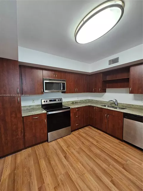 2800 N 46th Ave #A310, Hollywood, FL 33021