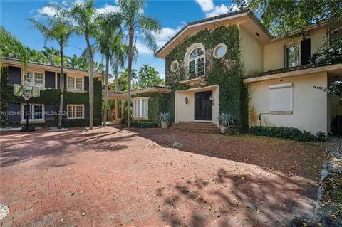 4850 SW 80th St, Miami, FL 33143